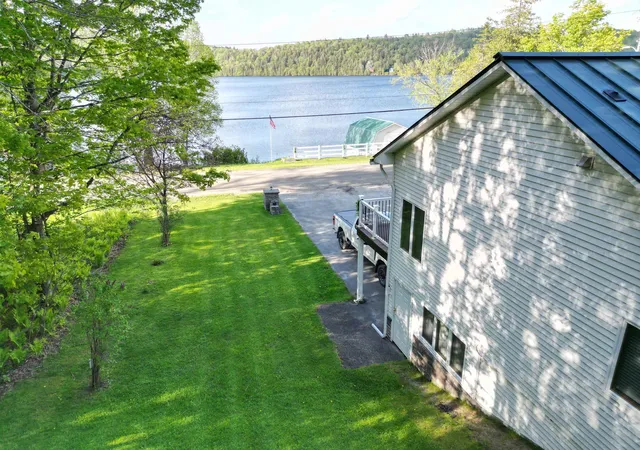 Photo 4 of Single family home for sale at 1921 Shadow Lake Rd, Glover, VT 05839 | MLS# 5092187 | Listing updated on 2026-09-11