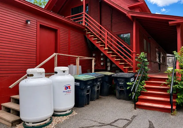Photo 3 of Single family home for sale at 7868 Pomfret Rd, North Pomfret, VT 05053 | MLS# 5092228 | Listing updated on 2026-09-09