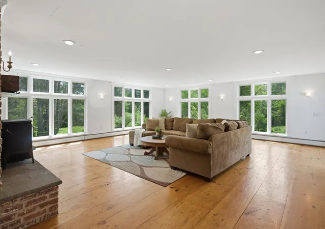 Photo 4 of Single family home for sale at 42 Blackberry Ln, Jamaica, VT 05343 | MLS# 5093492 | Listing updated on 2026-09-04