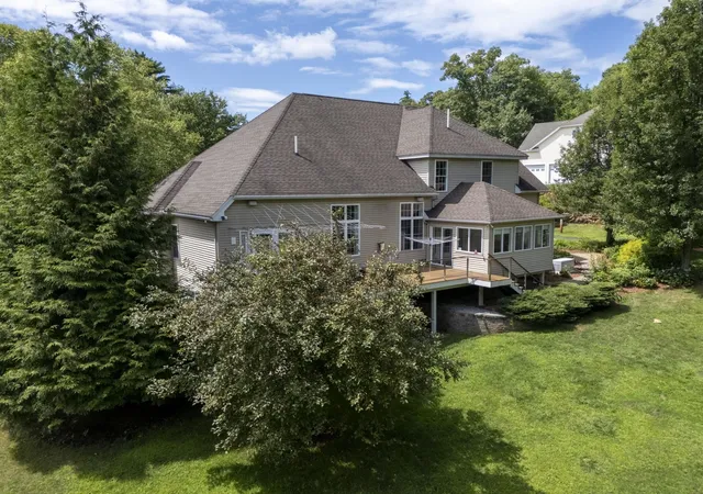 Photo 2 of Single family home for sale at 12 Rachel Way, Bedford, NH 03110 | MLS# 5093621 | Listing updated on 2026-10-06