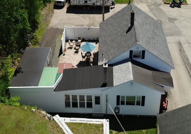 Photo 4 of Single family home for sale at 405 Westcott St, Berlin, NH 03570 | MLS# 5094254 | Listing updated on 2026-09-09