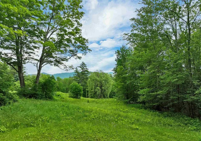 Photo 3 of Single family home for sale at 163 Maple Ridge Rd, Sandwich, NH 03259 | MLS# 5094540 | Listing updated on 2026-09-02