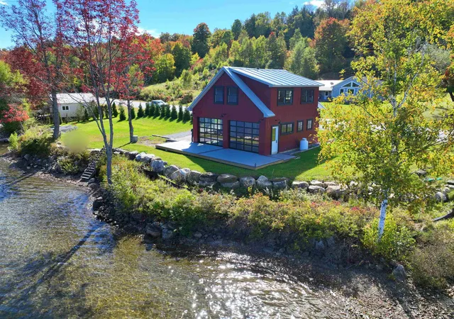 Photo 2 of Single family home for sale at 1027 South Barton Rd, Barton, VT 05822 | MLS# 5095396 | Listing updated on 2026-10-09