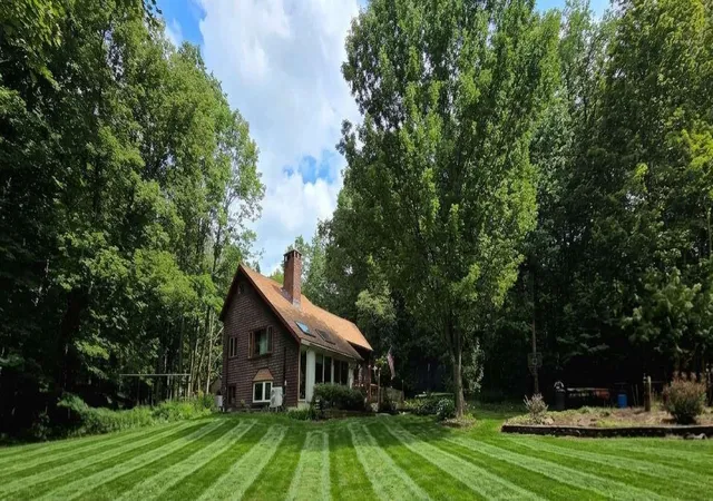 Photo 2 of Single family home for sale at 852 Boardman Hill Rd, West Rutland, VT 05777 | MLS# 5097536 | Listing updated on 2026-09-04