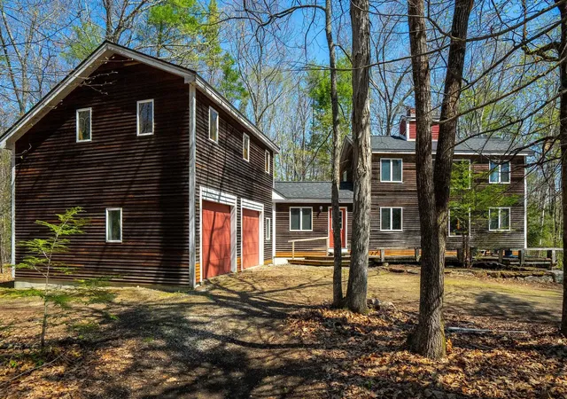 Photo 1 of Single family home for sale at 18 Devon Dr, Danville, NH 03819 | MLS# 5097545 | Listing updated on 2026-09-10