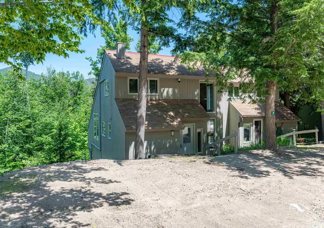 Photo 4 of Townhouse for sale at 7 Cathedral Trail Cir #7, Bartlett, NH 03812 | MLS# 5098003 | Listing updated on 2026-09-09