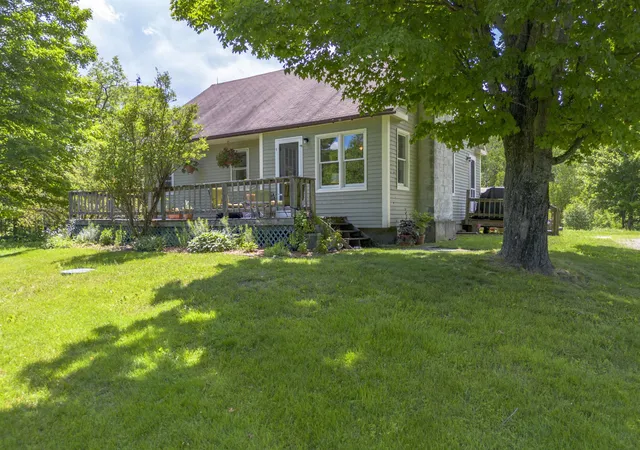 Photo 1 of Single family home for sale at 456 100 Rte, Wilmington, VT 05363 | MLS# 5098092 | Listing updated on 2026-09-01