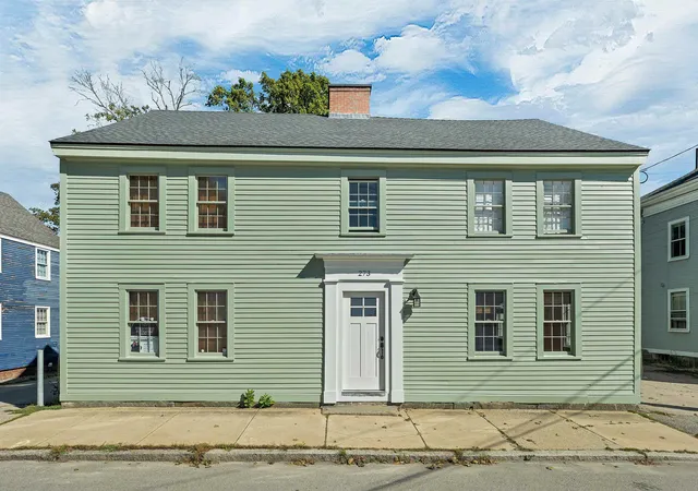 Photo 1 of Condo for sale at 273 Maplewood Ave #3, Portsmouth, NH 03801 | MLS# 5098584 | Listing updated on 2026-10-22