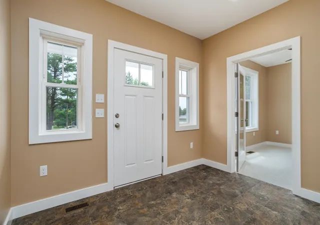 Photo 3 of Single family home for sale at 2 Elm St, Westminster, MA 01473 | MLS# 5098871 | Listing updated on 2026-09-09