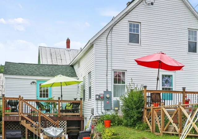 Photo 2 of Single family home for sale at 7066 Main St, Readsboro, VT 05350 | MLS# 5098898 | Listing updated on 2026-09-09