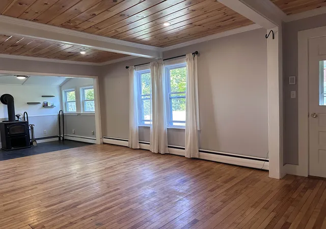 Photo 4 of Single family home for sale at 14 Station St, Glen, NH 03838 | MLS# 5099076 | Listing updated on 2026-10-26