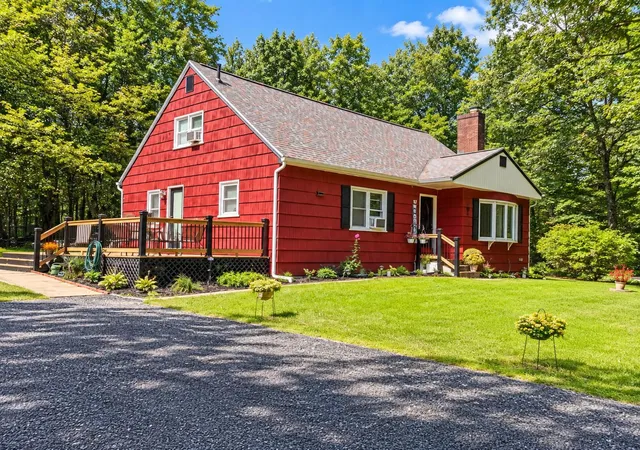 Photo 1 of Single family home for sale at 7 Will Dr, New Ipswich, NH 03071 | MLS# 5099122 | Listing updated on 2026-09-17