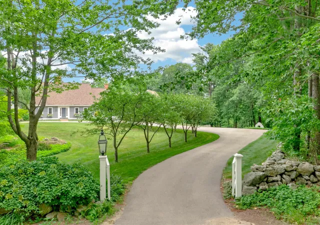 Photo 2 of Single family home for sale at 428 Clark Hl Rd, New Boston, NH 03070 | MLS# 5099327 | Listing updated on 2026-10-08