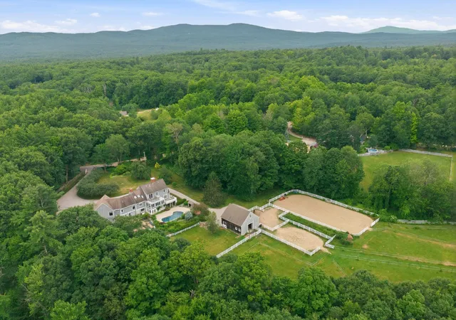 Photo 40 of Single family home for sale at 428 Clark Hill Rd, New Boston, NH 03070 | MLS# 5099327 | Listing updated on 2026-09-11