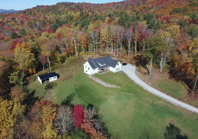 Single family home for sale at 791 Journey End, Mendon, VT 05701 | MLS# 5100663
