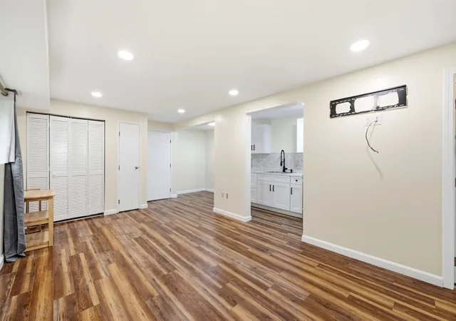 Photo 3 of Condo for sale at 3 Brookside Dr #3 Dr #3, Exeter, NH 03833 | MLS# 5100818 | Listing updated on 2026-09-09