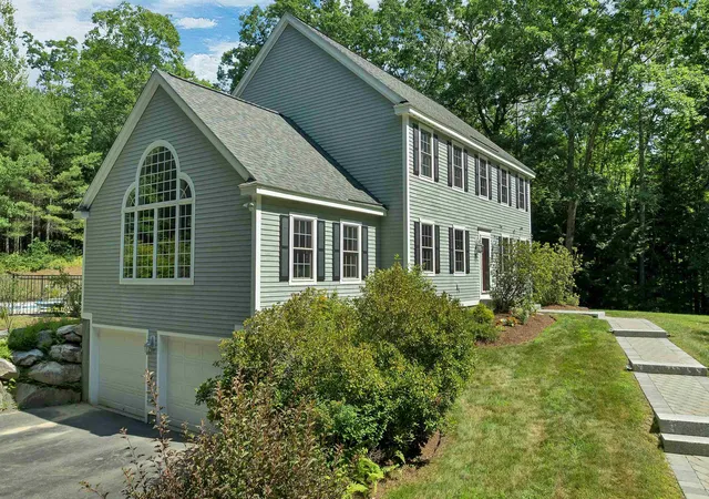 Photo 1 of Single family home for sale at 52 Riverdale Rd, New Boston, NH 03070 | MLS# 5100850 | Listing updated on 2026-10-21