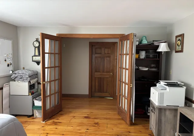 Photo 12 of Single family home for sale at 342 Weare Rd, New Boston, NH 03070 | MLS# 5100884 | Listing updated on 2026-09-10