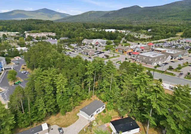 Photo 2 of Single family home for sale at 60 O'keefe Cir, North Conway, NH 03860 | MLS# 5101106 | Listing updated on 2026-09-08