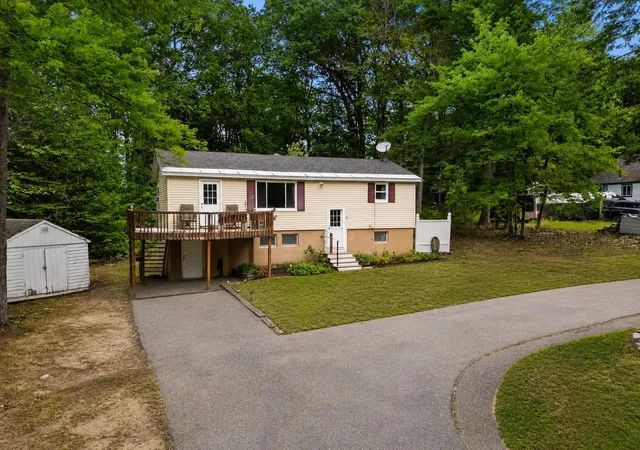Single family home for sale at 11 Dudley Dr, Middleton, NH 03887 | MLS# 5101269