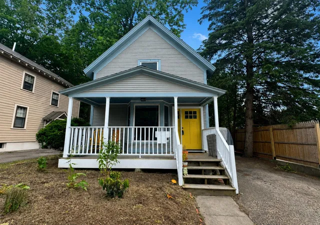 Single family home for sale at 11 Alfred St, Burlington, VT 05401 | MLS# 5101412