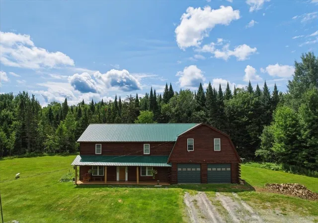 Photo 1 of Single family home for sale at 4940 Holland Pond Rd, Derby Line, VT 05830 | MLS# 5101596 | Listing updated on 2026-09-10