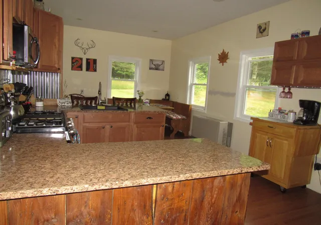 Photo 3 of Single family home for sale at 21 Maple Hill Rd, Derby Line, VT 05830 | MLS# 5101707 | Listing updated on 2026-09-10