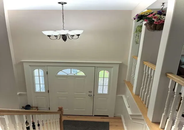 Photo 3 of Single family home for sale at 421 Pleasant St, Laconia, NH 03246 | MLS# 5101781 | Listing updated on 2026-09-06