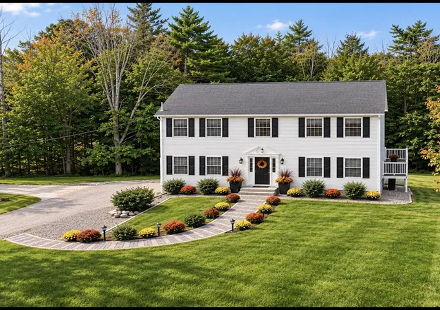 Photo 1 of Single family home for sale at 776 Meredith Center Rd, Laconia, NH 03246 | MLS# 5101955 | Listing updated on 2026-09-11