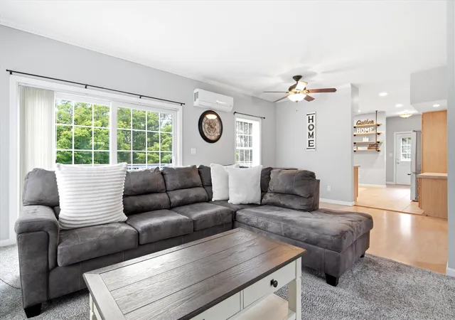 Photo 4 of Single family home for sale at 776 Meredith Center Rd, Laconia, NH 03246 | MLS# 5101955 | Listing updated on 2026-09-11
