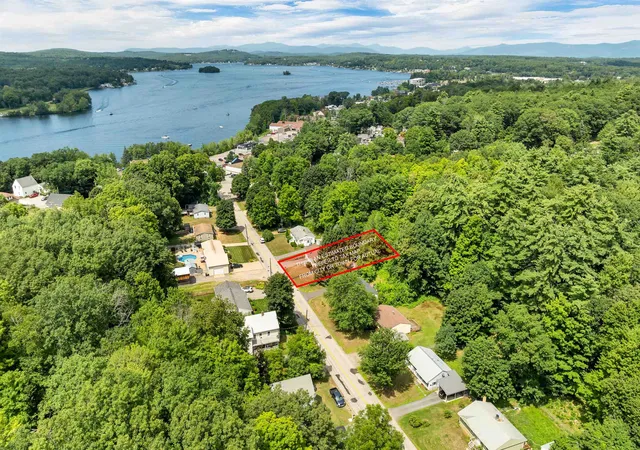 Photo 3 of Single family home for sale at 34 Valley St, Laconia, NH 03246 | MLS# 5101999 | Listing updated on 2026-10-03