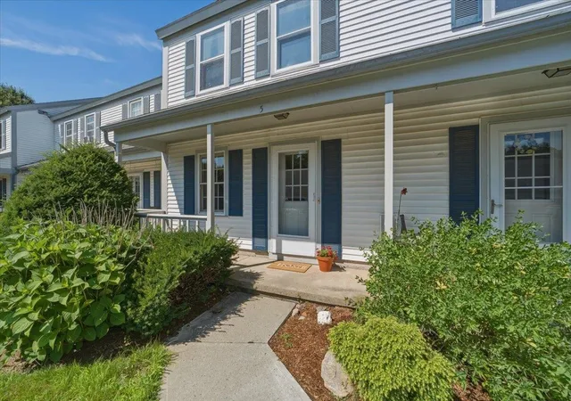 Townhouse for sale at 60 Brickyard Rd #5, Essex Junction, VT 05452 | MLS# 5102193