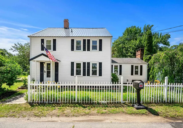 Photo 2 of Condo for sale at 68 Farm Ln #1, Seabrook, NH 03874 | MLS# 5102199 | Listing updated on 2026-09-07