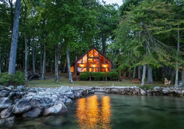 Photo 1 of Single family home for sale at 326 Rattlesnake Is, Alton Bay, NH 03810 | MLS# 5102382 | Listing updated on 2026-09-03