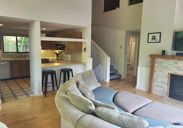 Photo 2 of Townhouse for sale at 30 Big Coolidge Rd #3 AND 4, Lincoln, NH 03251 | MLS# 5102390 | Listing updated on 2026-09-17