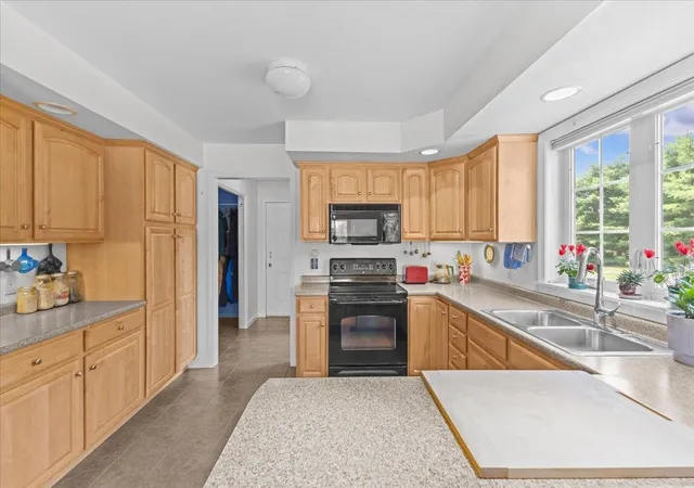 Photo 3 of Single family home for sale at 45 Donna's Wy, Colchester, VT 05446 | MLS# 5102540 | Listing updated on 2026-09-03