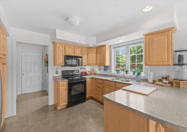 Photo 3 of Single family home for sale at 45 Donna'S Wy, Colchester, VT 05446 | MLS# 5102540 | Listing updated on 2026-09-03