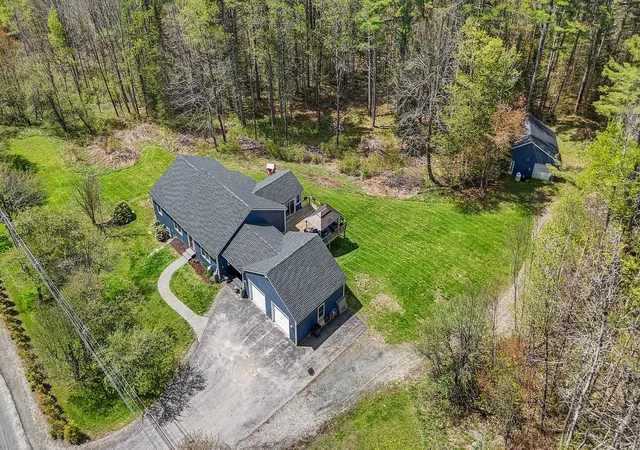 Photo 3 of Single family home for sale at 991 Route 10 N, Grantham, NH 03753 | MLS# 5102656 | Listing updated on 2026-10-28