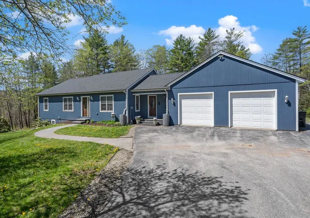 Photo 1 of Single family home for sale at 991 Route 10 N, Grantham, NH 03753 | MLS# 5102656 | Listing updated on 2026-10-28