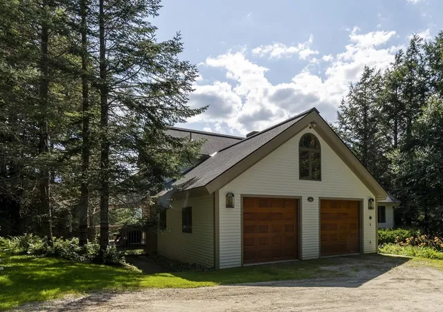 Photo 3 of Single family home for sale at 182 Bearly Hi Wy, Killington, VT 05751 | MLS# 5102819 | Listing updated on 2026-09-02