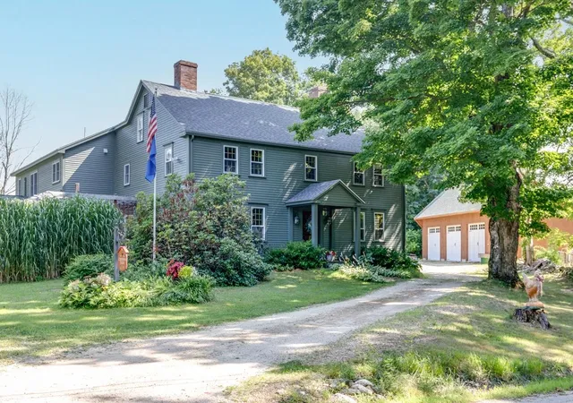 Photo 2 of Single family home for sale at 12 Coffeetown Rd, Deerfield, NH 03037 | MLS# 5102923 | Listing updated on 2026-09-16