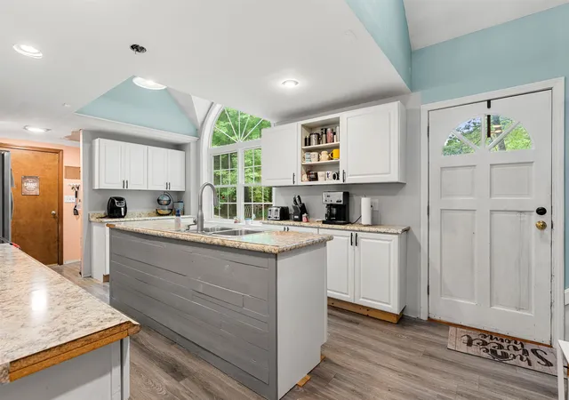 Photo 4 of Single family home for sale at 66 Crestwood Dr, Danville, NH 03819 | MLS# 5102954 | Listing updated on 2026-09-13