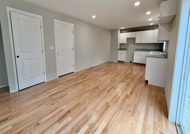 Photo 3 of Single family home for sale at 8-8 Coyote Ct, Barrington, NH 03825 | MLS# 5103153 | Listing updated on 2026-10-13