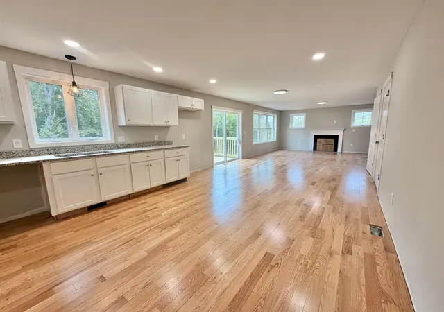 Photo 4 of Single family home for sale at 8-8 Coyote Ct, Barrington, NH 03825 | MLS# 5103153 | Listing updated on 2026-10-13