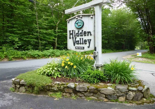 Photo 11 of Single family home for sale at 30 Valley Rd, Center Tuftonboro, NH 03816 | MLS# 5103306 | Listing updated on 2026-09-07