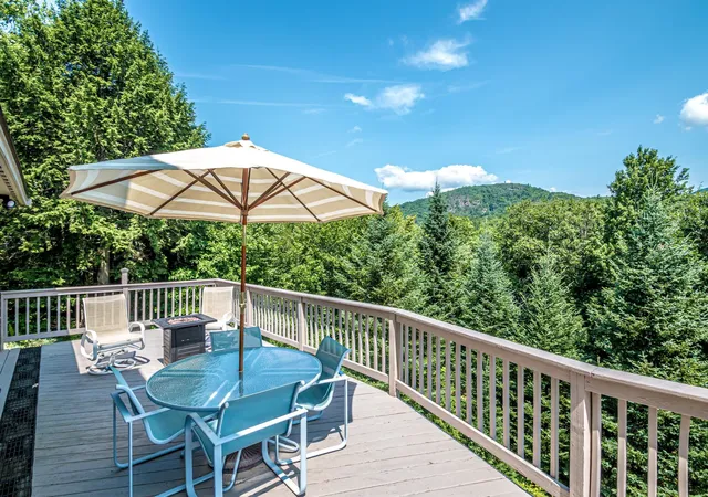 Photo 2 of Single family home for sale at 29 Hemlock Hl Rd, Jackson, NH 03846 | MLS# 5104039 | Listing updated on 2026-10-03