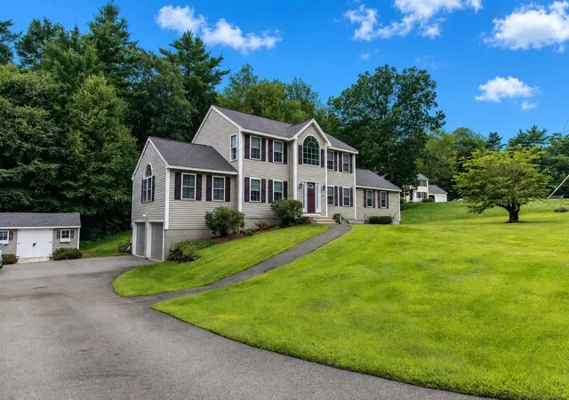 Photo 1 of Single family home for sale at 178 Annand Dr, Milford, NH 03055 | MLS# 5104131 | Listing updated on 2026-09-02