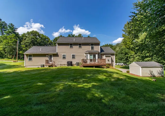 Photo 4 of Single family home for sale at 178 Annand Dr, Milford, NH 03055 | MLS# 5104131 | Listing updated on 2026-09-02