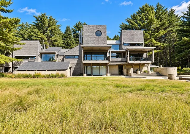 Photo 1 of Single family home for sale at 435 & 437 Avery Hl Rd, Alton, NH 03810 | MLS# 5104507 | Listing updated on 2026-09-21