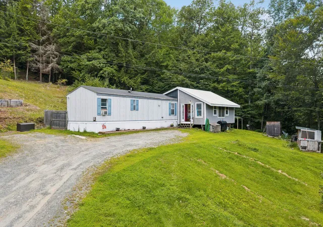 Photo 3 of Sale Pending at 1676 Old River Rd, White River Junction, VT 05001 | MLS# 5104619 | Listing updated on 2026-09-08